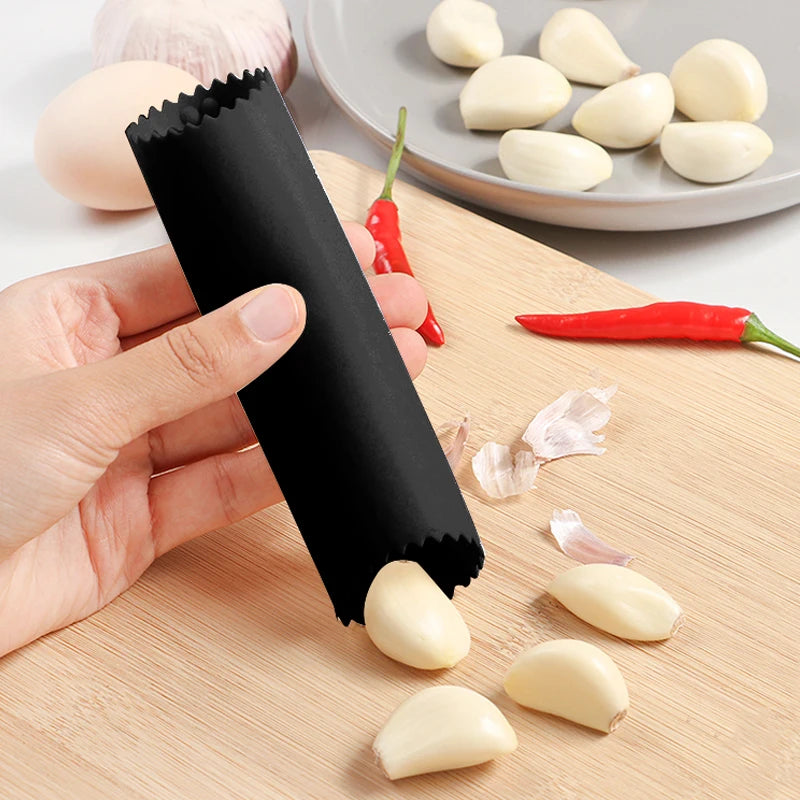 1pcs Silicone Garlic Peeler Roller Stripper