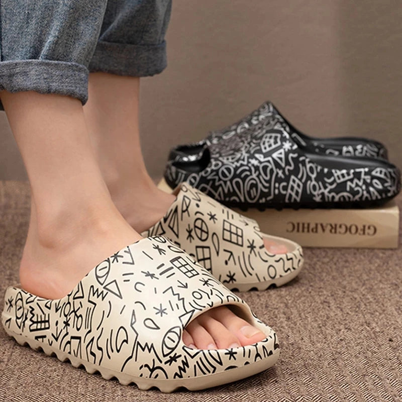 Designer Slides Summer House Thick Printed Graffiti Men Slippers Women Flip Flops Unisex Platform Shoes 2023 New Outdoor Sandals