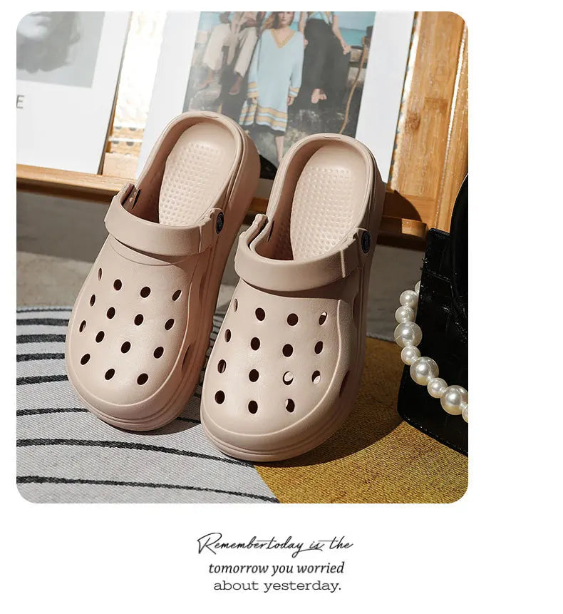 Chunky Platform Clogs Shoes for Women Thick Bottom Non Slip Beach Sandals Woman Summer 2024 Fashion Wedges EVA Sandals Slippers